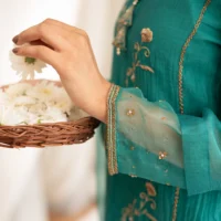 Tara Set in Rama Green