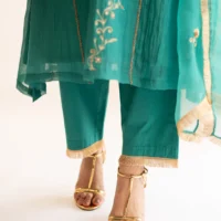 Tara Set in Rama Green