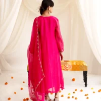 Diya Set in Rani Pink
