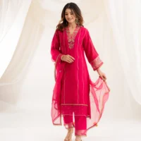 Tarangini Set in Rani Pink