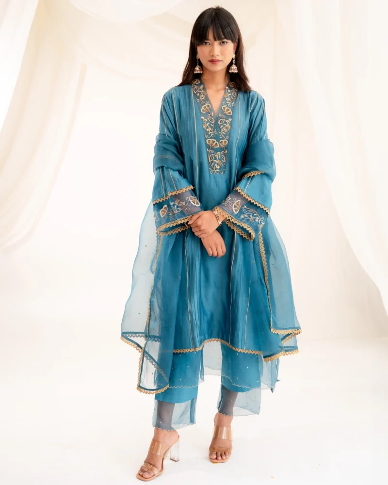 Tarangini Set in Teal Blue
