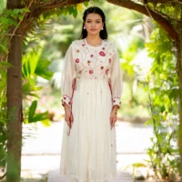 Sunspell Set in Off-White