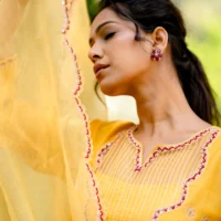 Mirage Set in Mustard