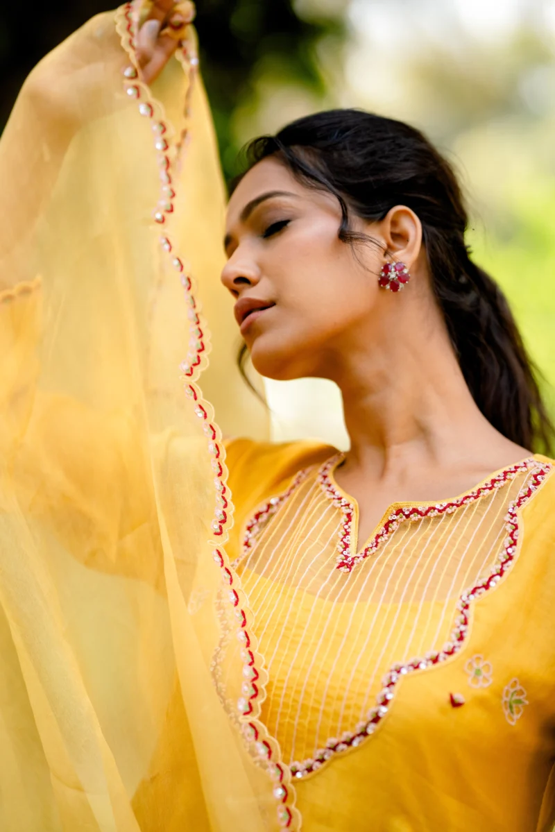 Mirage Set in Mustard