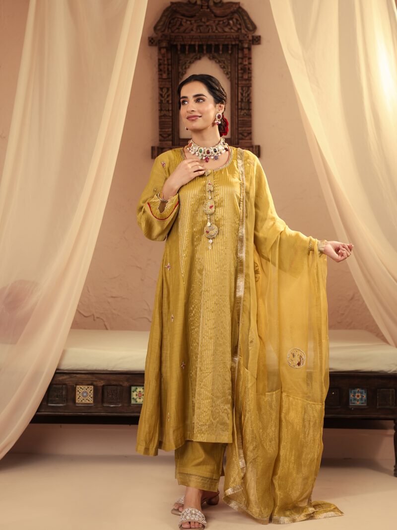 Neelambar Set - Golden Mustard Pink