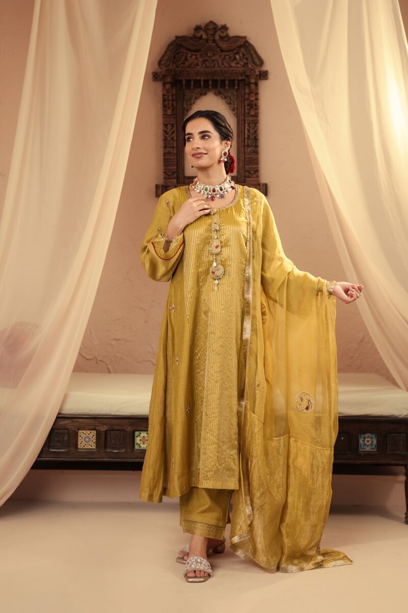 2L1A5773 Neelambar Set - Golden Mustard Pink