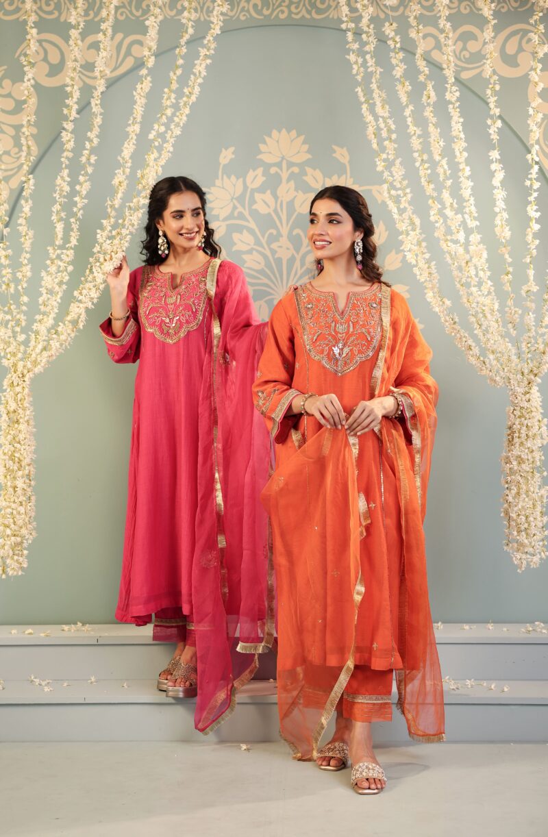 Kumud Set Burnt Orange