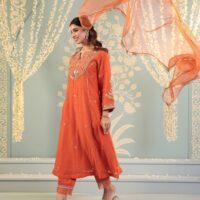 Kumud Set Burnt Orange