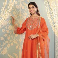Kumud Set Burnt Orange