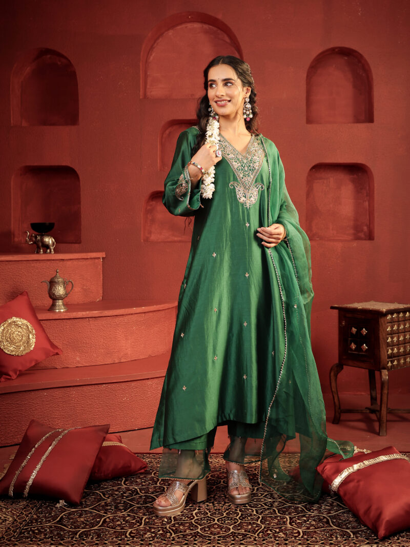 Padma Set Emerald green