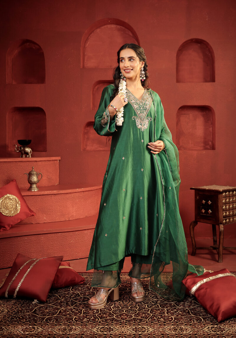 Padma Set Emerald green