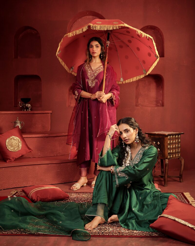 Padma Set Emerald green
