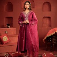 Padma Set deep maroon