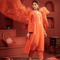 Kamal Ritu Set Burnt orange