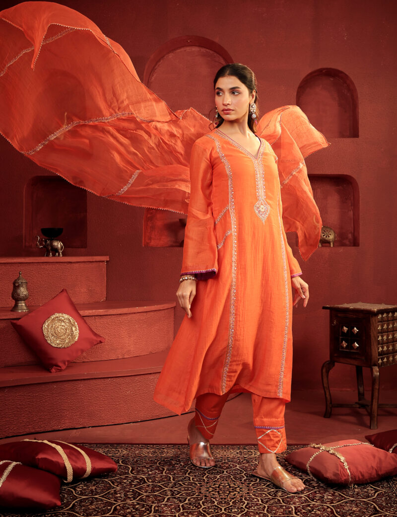 Kamal Ritu Set Burnt orange