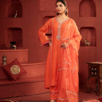 Kamal Ritu Set Burnt orange